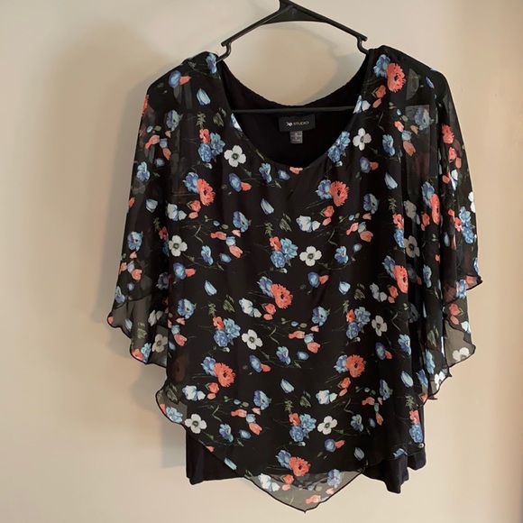 Floral pattern shear poncho with attached black tank top. - Picture 1 of 3
